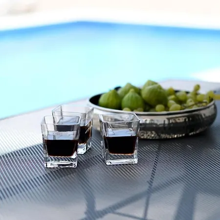 Serenity With Heated Pool 빌라 Donji Proložac